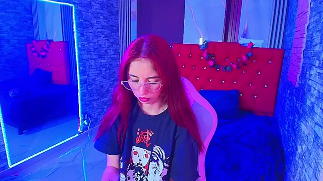 mildre303av online show from October 2025 08:36:02 PM