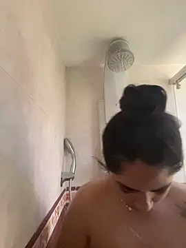 Snapshot of Charlotte_cute18 chatting on December 2024 02:28:02 PM Charlotte cute18 online show from December 2024 02:28:02 PM