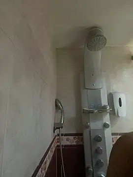 Snapshot of Charlotte_cute18 chatting on December 2024 07:07:02 PM Charlotte cute18 online show from December 2024 07:07:02 PM