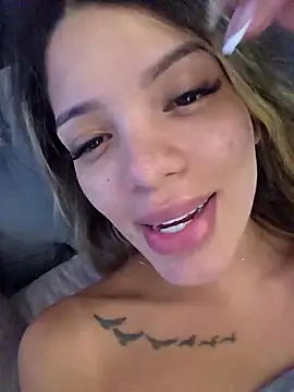 Ameliadickens online show from November 2025 08:10:01 PM