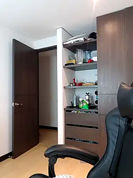  monicab online show from November 2025 12:43:02 AM