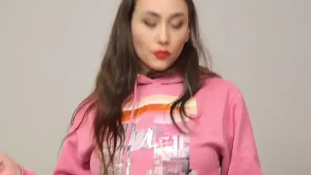 AliceMunro online show from February 2025 01:25:02 AM