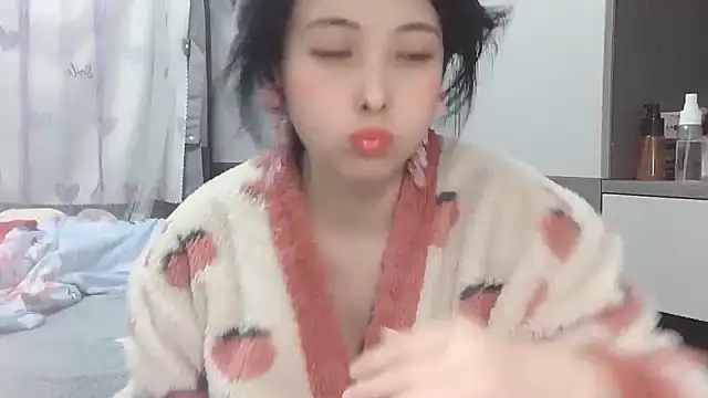 Snapshot of Hanicarrot chatting on January 2025 07:53:01 PM Hanicarrot online show from January 2025 07:53:01 PM