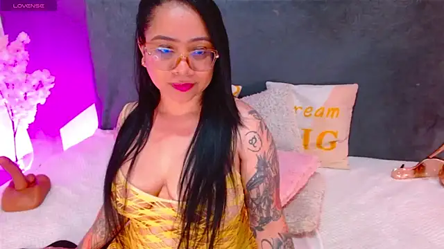 VeronicaBrunette online show from February 2025 06:54:01 AM