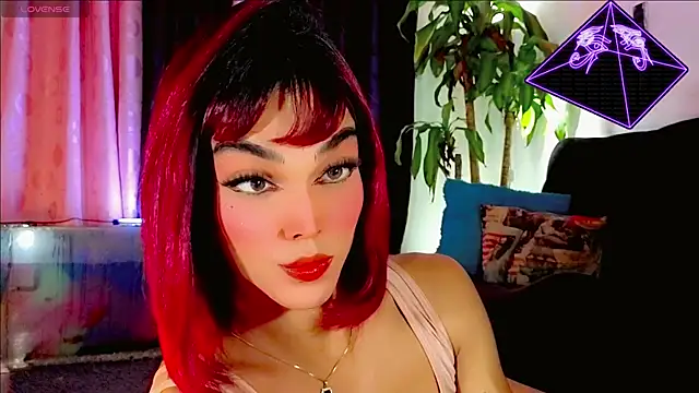 Snapshot of the-horus-girl chatting on May 2026 01:21:02 AM the-horus-girl online show from May 2026 01:21:02 AM