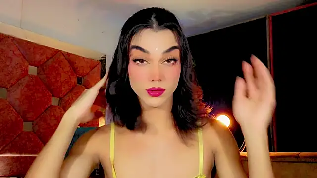 Snapshot of the-horus-girl chatting on May 2026 07:27:02 AM the-horus-girl online show from May 2026 07:27:02 AM