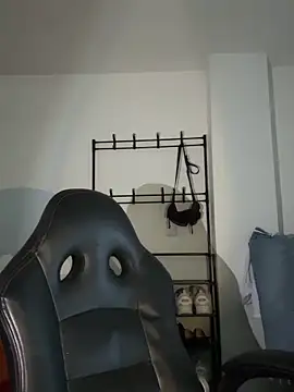 Liissa cute  online show from November 2025 09:25:02 PM