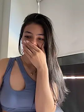 Liissa cute  online show from February 2026 05:28:01 PM