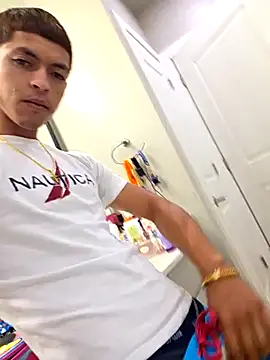 Yoko0381 online show from November 2025 06:47:02 AM