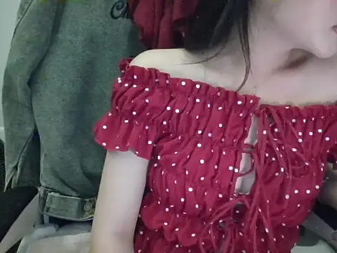 Yin-girl online show from October 2025 08:07:01 PM