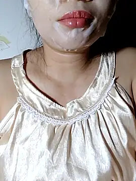 Snapshot of _Mira_69_ chatting on June 2026 03:12:01 PM Mira 69 online show from June 2026 03:12:01 PM