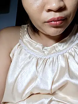 Snapshot of _Mira_69_ chatting on June 2026 04:20:02 PM Mira 69 online show from June 2026 04:20:02 PM