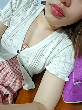 Snapshot of Wettpussyxx chatting on October 2025 02:01:02 AM Wettpussyxx online show from October 2025 02:01:02 AM