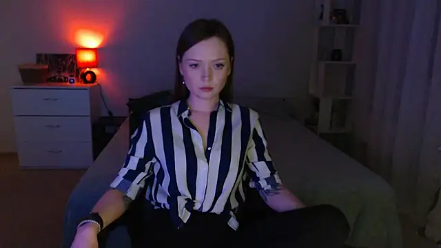 Snapshot of Allaria chatting on March 2026 05:45:02 PM Allaria online show from March 2026 05:45:02 PM