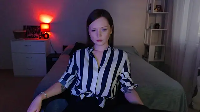 Snapshot of Allaria chatting on April 2026 03:31:02 PM Allaria online show from April 2026 03:31:02 PM