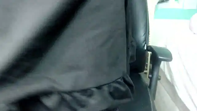MatureVixen online show from December 2025 11:19:01 AM