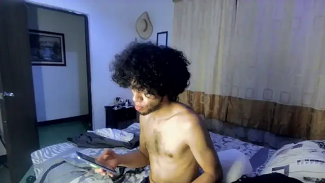 sweet tippot online show from February 2025 03:20:01 AM