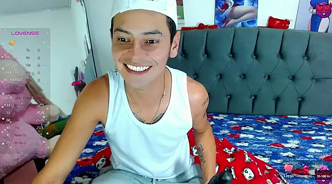 Snapshot of _snopyy_ chatting on February 2025 04:31:01 AM  snopyy  online show from February 2025 04:31:01 AM