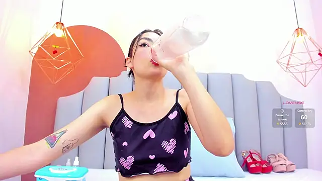 ThailyCherry online show from February 2025 07:17:01 PM