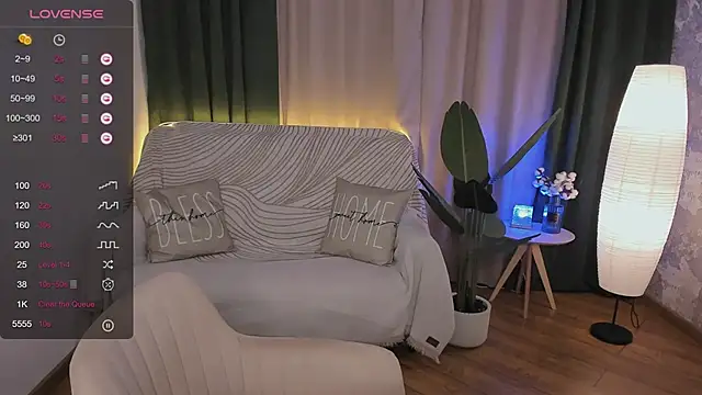 annacooleman online show from December 2024 08:57:02 AM