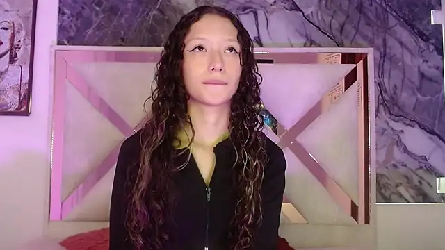 abbycutecs online show from November 2025 01:33:02 PM