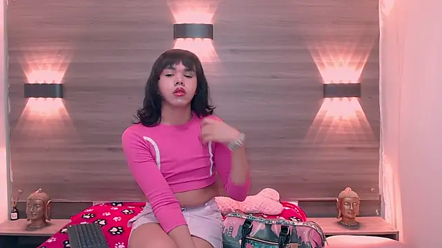 AndreaGil  online show from February 2026 04:25:02 PM