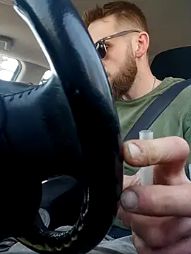 Snapshot of otterlover123 chatting on March 2025 07:23:02 PM otterlover123 online show from March 2025 07:23:02 PM