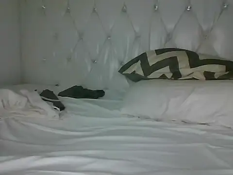 Candykitten online show from March 2025 11:20:01 PM