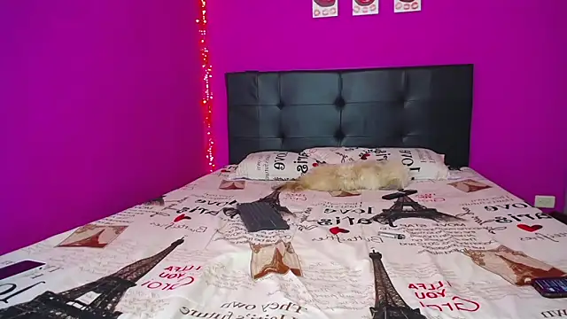 Zaratattoox online show from January 2025 09:55:02 AM