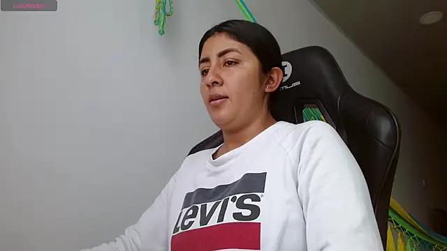 danna peterson1 online show from October 2025 06:10:02 PM