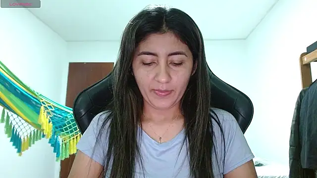 Snapshot of danna_peterson1 chatting on July 2026 12:47:02 AM danna peterson1 online show from July 2026 12:47:02 AM
