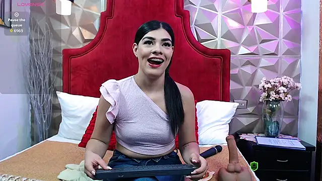 Maguy Mistress online show from March 2026 12:05:03 PM