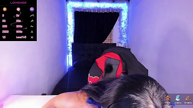 Snapshot of Mariana_Hasper_ chatting on December 2024 01:00:02 AM Mariana Hasper  online show from December 2024 01:00:02 AM