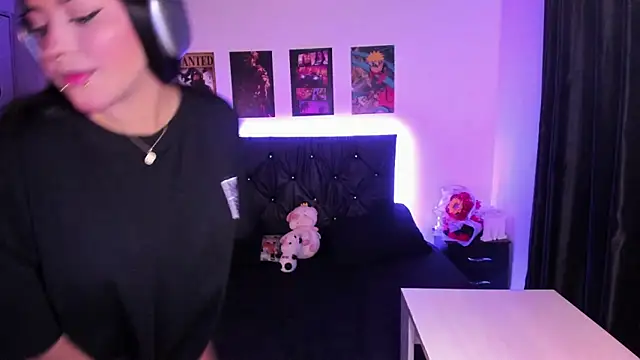 Snapshot of Mariana_Hasper_ chatting on September 2025 03:28:01 AM Mariana Hasper  online show from September 2025 03:28:01 AM