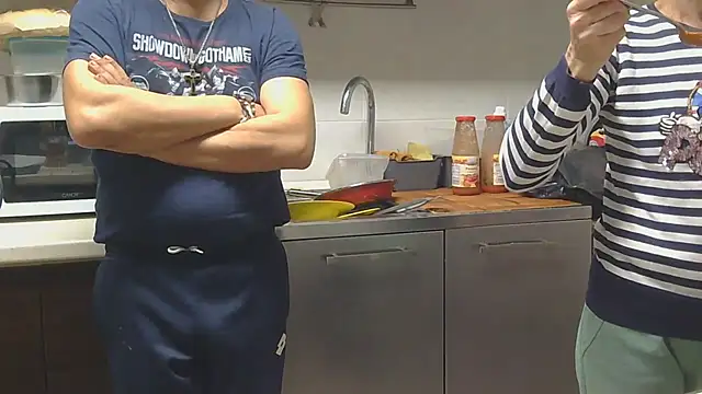 couplemilf2 online show from December 2025 04:45:02 PM