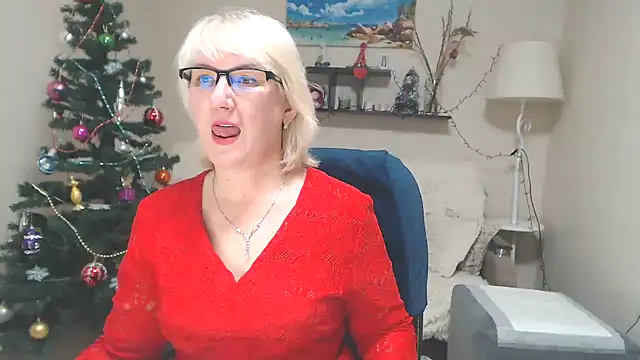 FleurMays online show from January 2025 11:14:01 AM