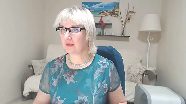 FleurMays online show from February 2025 09:16:01 AM