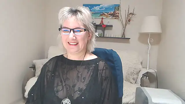 FleurMays online show from February 2025 07:02:02 AM