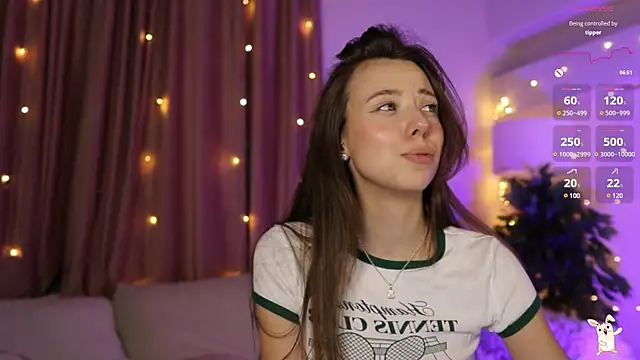 Snapshot of Goldy_Grace_ chatting on January 2025 02:47:01 PM Goldy Grace  online show from January 2025 02:47:01 PM