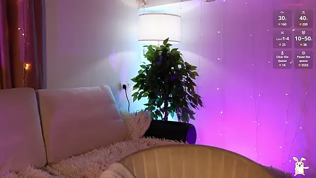 Snapshot of Goldy_Grace_ chatting on January 2025 07:24:01 PM Goldy Grace  online show from January 2025 07:24:01 PM