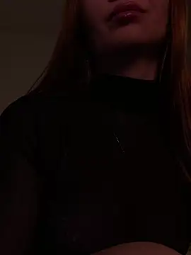 Snapshot of Goddess_Squirt_ chatting on April 2026 01:30:02 AM Goddess Squirt online show from April 2026 01:30:02 AM