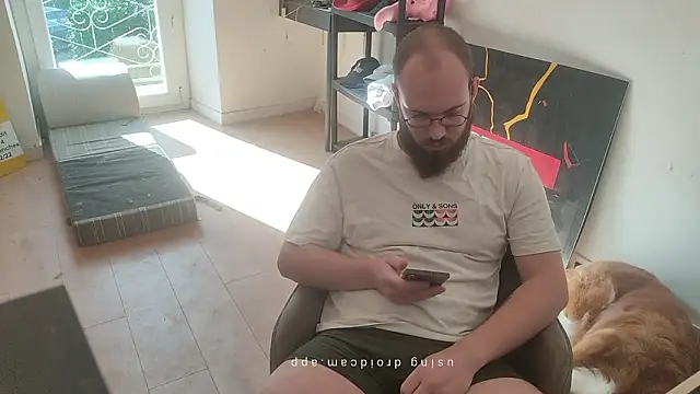 Snapshot of azagoul222 chatting on February 2026 01:01:02 PM azagoul222 online show from February 2026 01:01:02 PM