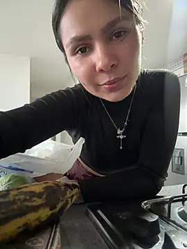 SofiaG  online show from February 2025 10:37:01 PM