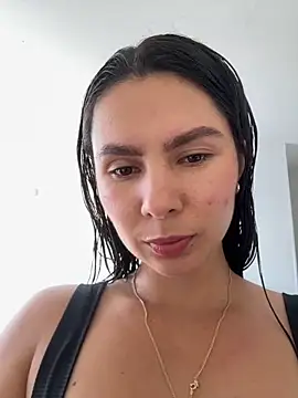 SofiaG  online show from October 2025 07:49:01 PM