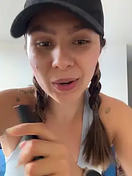 SofiaG  online show from February 2026 07:42:02 PM