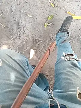 lele9457 online show from February 2025 03:05:01 PM