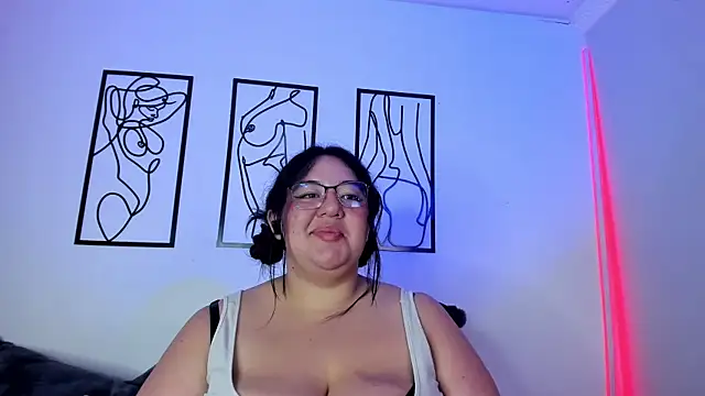 Snapshot of RubyPirsso18 chatting on March 2025 01:23:01 AM RubyPirsso18 online show from March 2025 01:23:01 AM