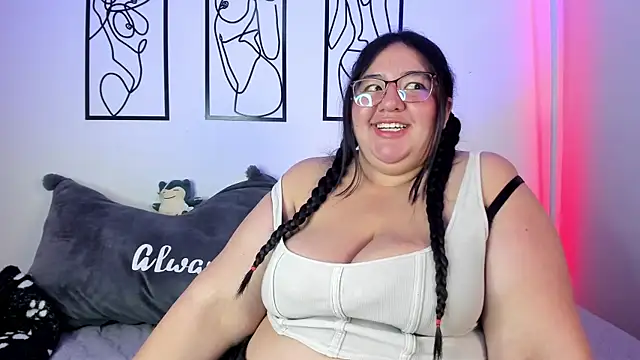 Snapshot of RubyPirsso18 chatting on March 2025 10:06:01 PM RubyPirsso18 online show from March 2025 10:06:01 PM