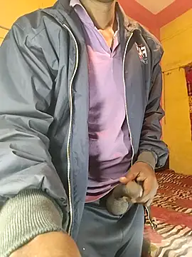 Snapshot of Hunter_boy9 chatting on December 2025 12:17:02 AM Hunter boy9 online show from December 2025 12:17:02 AM