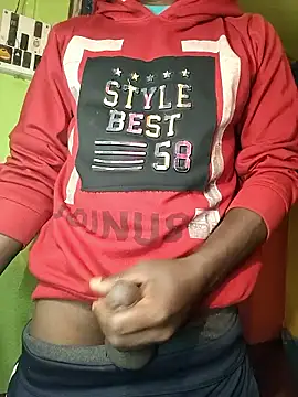 Snapshot of Hunter_boy9 chatting on January 2026 12:16:02 AM Hunter boy9 online show from January 2026 12:16:02 AM